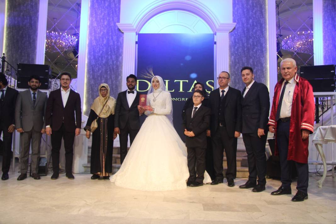 Konya Milletvekili nikah şahidi oldu 3